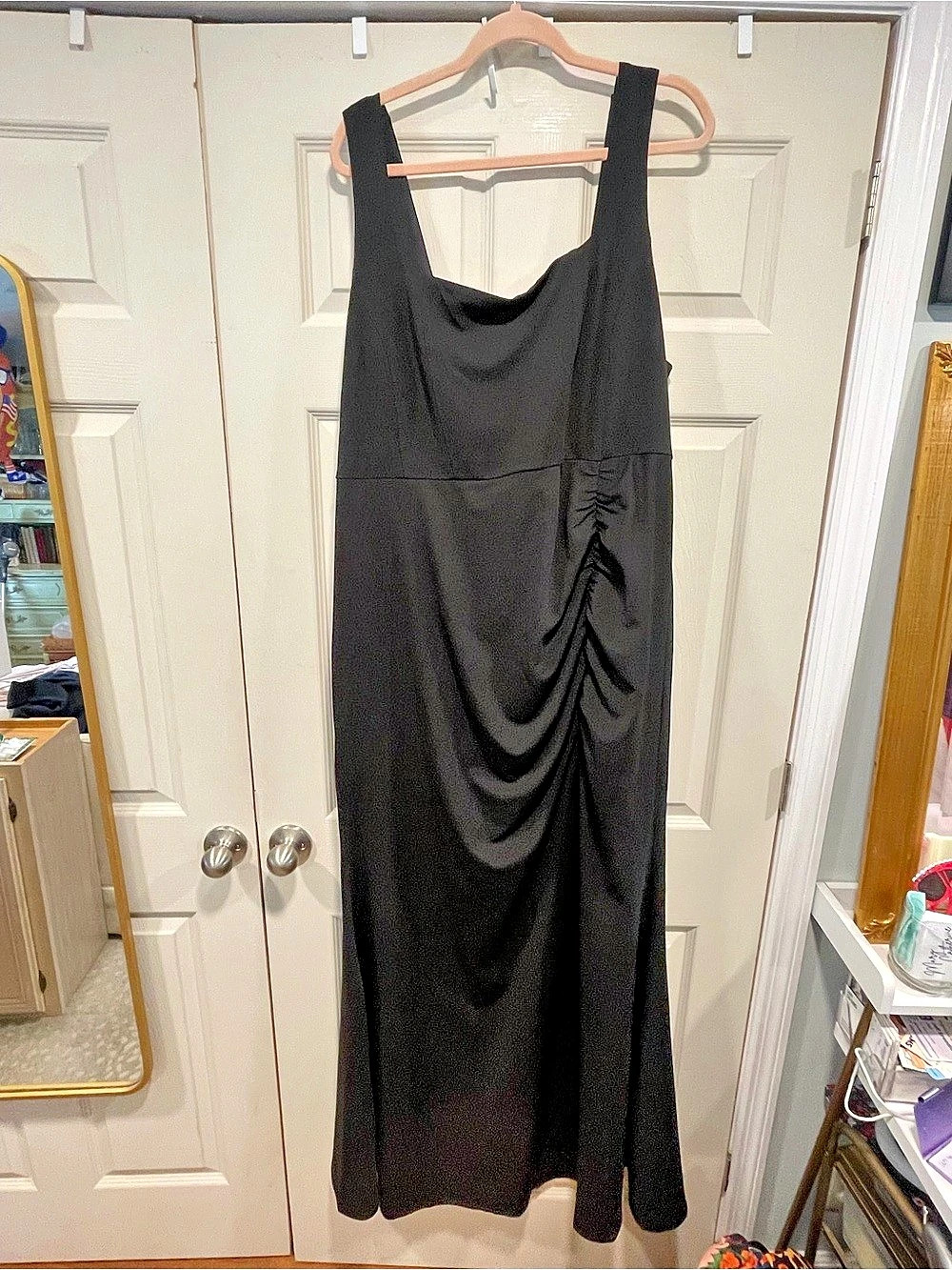 Emerald Sundae Ruched Gown in Black Size 22 Like New